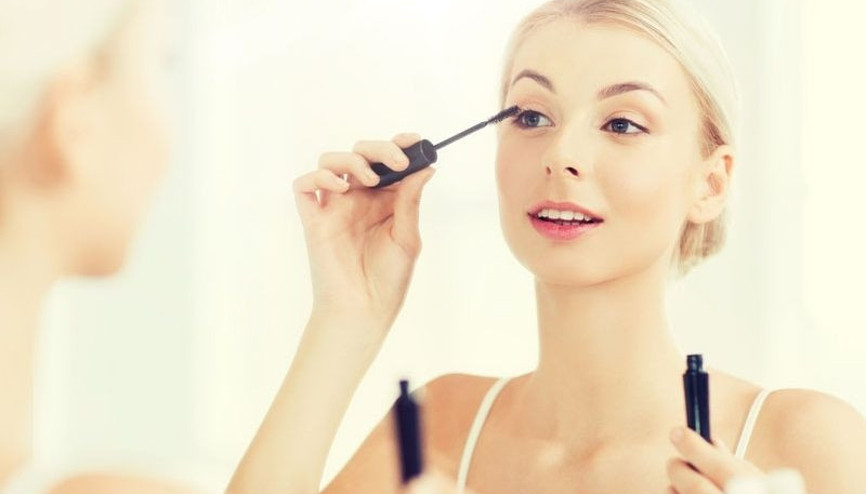 Makyaj yapmak ve saç boyamak orucu bozar mı