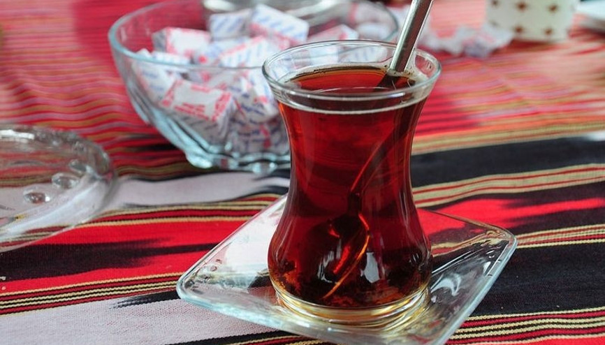 Günde 5 bardaktan fazlası zarar