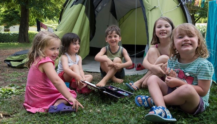 Doğu ve Batının çocukları robotik kodlama atölyesinde buluştu