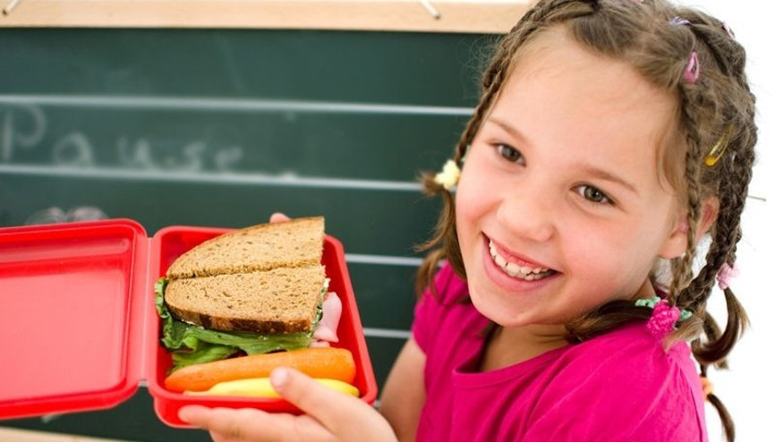 Okul döneminde çocuklar için beslenme önerileri