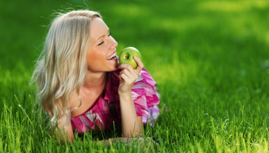 Diyetinizi korumak ve yaza sağlıklı girmek için yapmanız gereken 4 şey