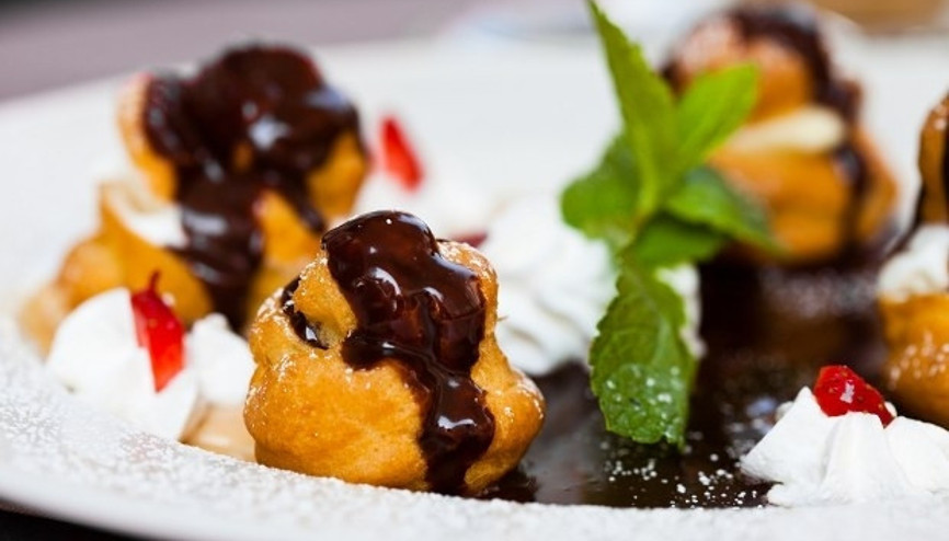 Kaşık kaşık yemek isteyeceğiniz profiterol tarifi