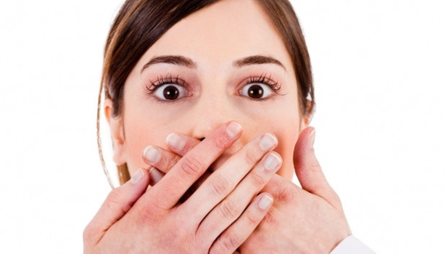 Gülümsemenize zarar verecek 7 şey