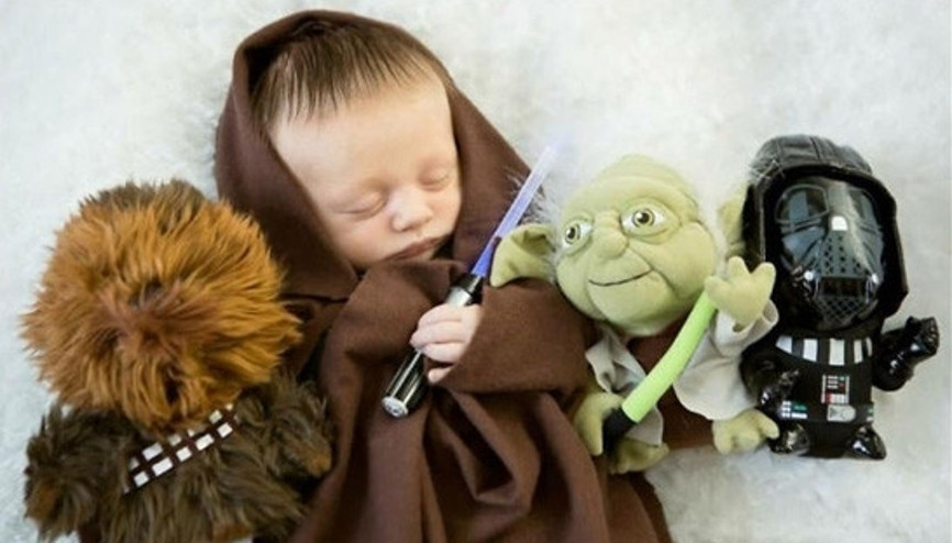 Bu bebekler tam bir Star Wars hayranı