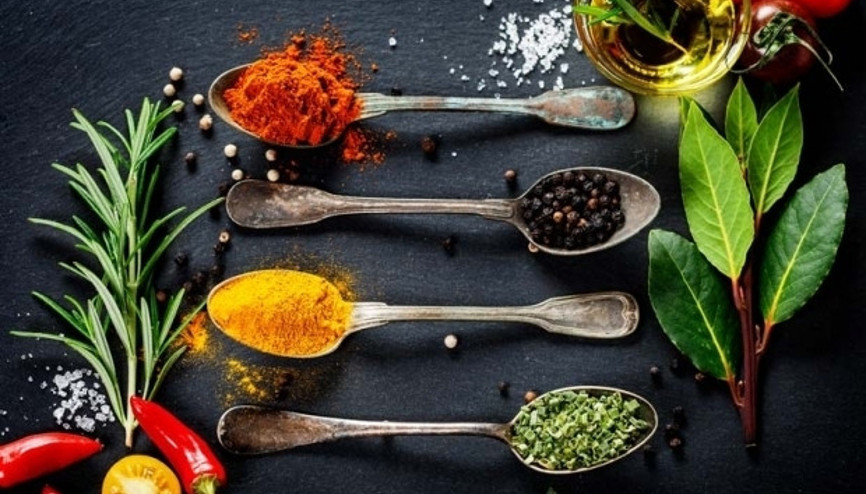Sağlık deposu 12 baharat