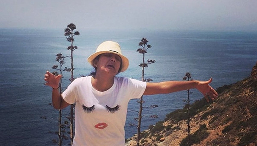 Eşi vize alamayınca balayına tek başına çıkan Pakistanlı gelin