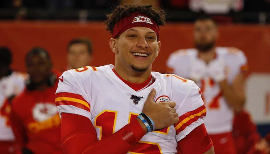 Kansas City Chiefsten Patrick Mahomesa rekor sözleşme