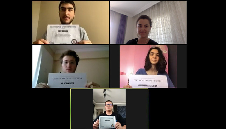 Tarsuslu genç fizikçiler dünyanın en iyileri arasında