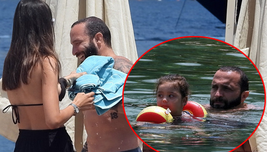 Baba-kızın deniz keyfi...