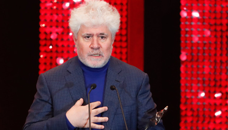 Oscarlı yönetmen Almodovardan Kovid-19 döneminde kısa film