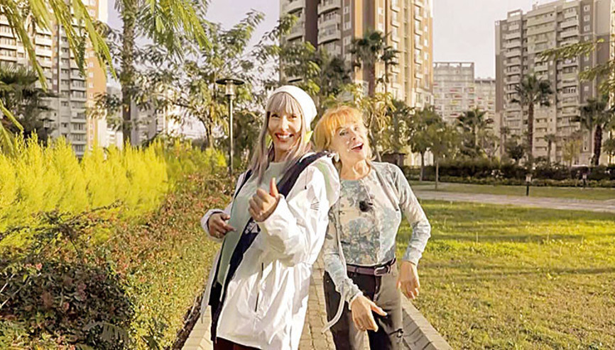 ‘Sert Ünlüler’in rap mücadelesi ‘Sert Ünlüler’in rap mücadelesi