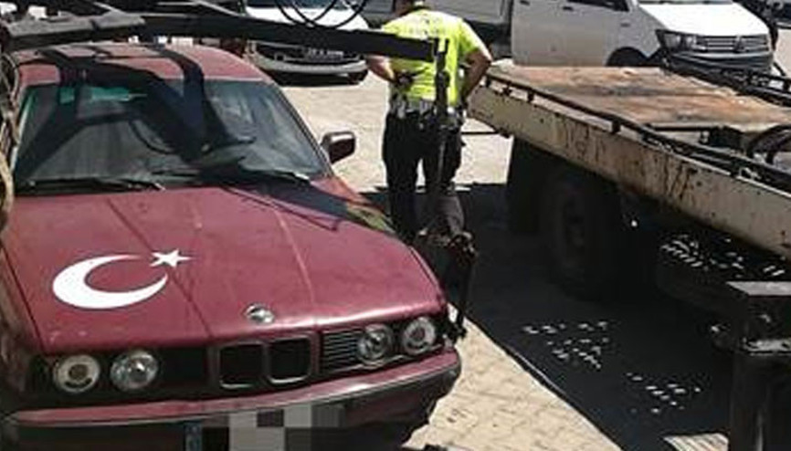 Polis şüphelenip durdurdu Plakası sahte çıktı