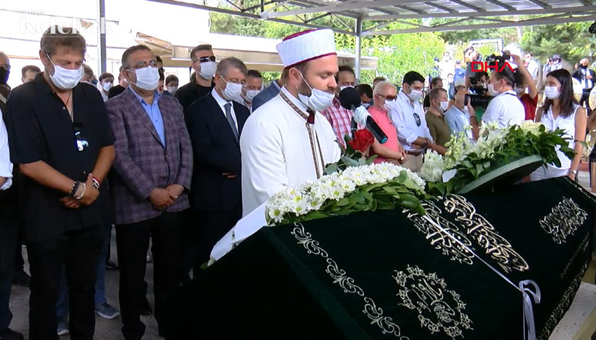 Seyfi Dursunoğlu son yolculuğuna uğurlanıyor