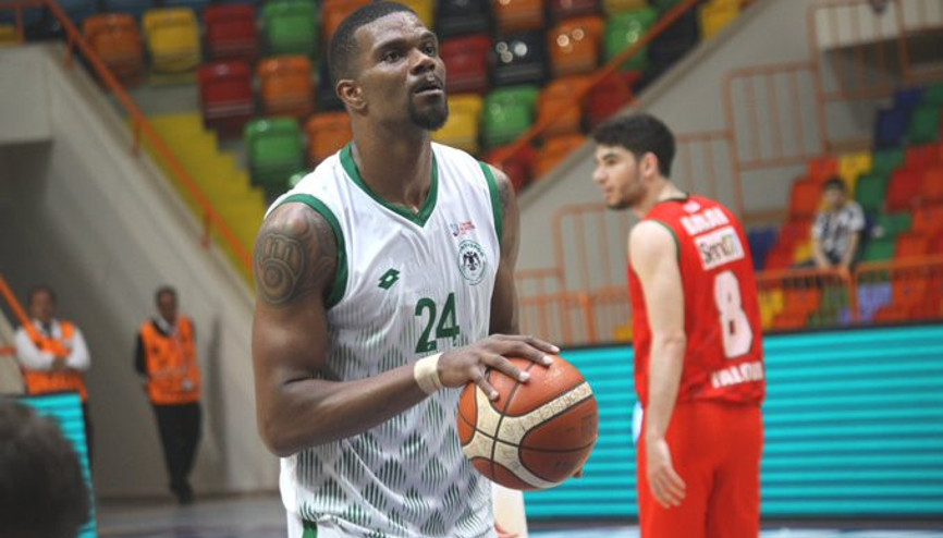 Manisa BŞBnin son transferi Calvin Godfrey