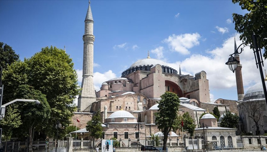 Ayasofya kaç yılında yapıldı, ne zaman müze oldu İşte Ayasofya Camii önemi ve tarihi Ayasofya kaç yılında yapıldı, ne zaman müze oldu İşte Ayasofya Camii önemi ve tarihi