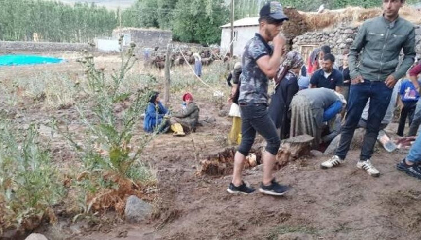 Doğubayazıtta sel: 1 ölü var