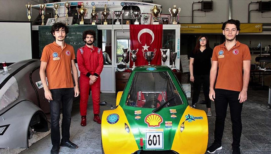 Barbaros ödüle doymuyor Barbaros ödüle doymuyor