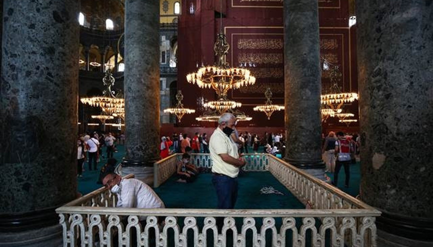 Ayasofya-i Kebir Cami-i Şerifine ziyaretçi akını