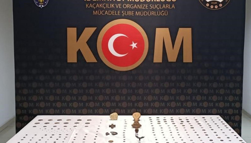 Çorumda tarihi eser kaçakçıları suçüstü yakandı Çorumda tarihi eser kaçakçıları suçüstü yakandı