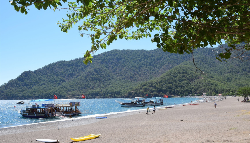 Olimpos ve Adrasanda bayram hareketliliği