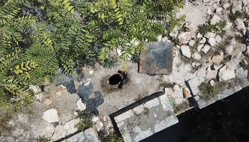 Tarihi surların üstünde define kazısı