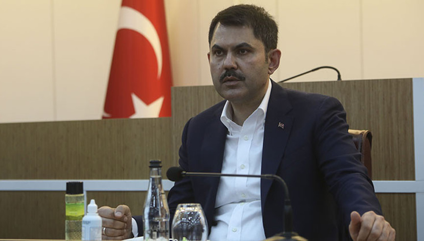 Bakan Kurum: Verimli arazilerimizde obruklar meydana geliyor