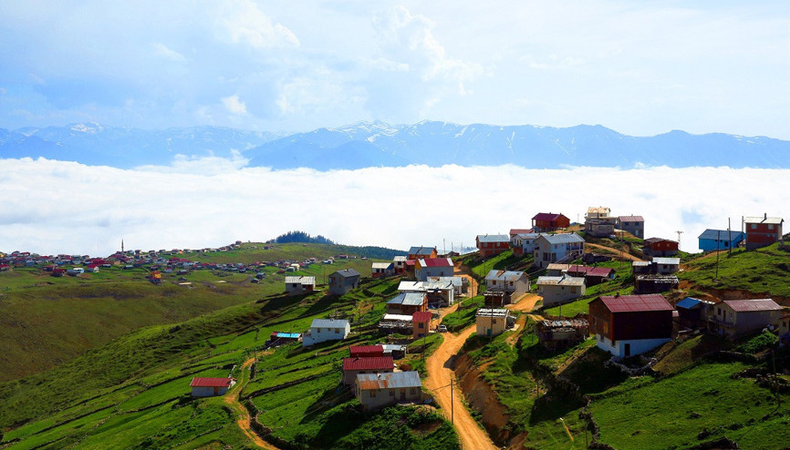 Rizede bulutların üzerindeki yeşil cennet: İkizdere Vadisi