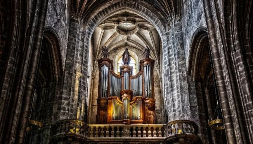 Notre Dame Katedrali’nin devasa orgu 4 yılda temizlenecek