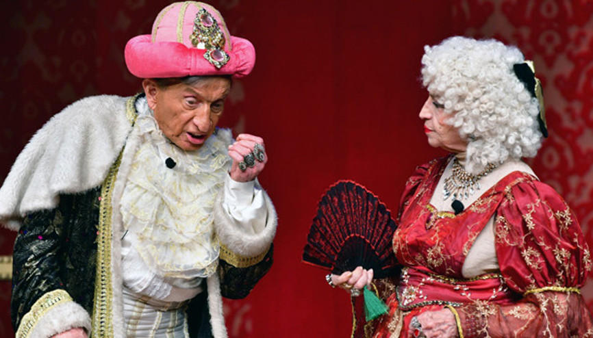 Açık havada tiyatro sahnesi