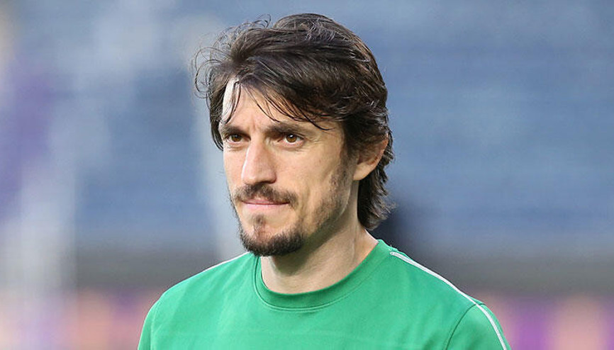 Altay, Ergin Keleşi bitiriyor