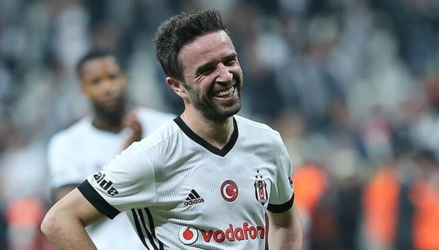 Son Dakika | Fenerbahçe, Gökhan Gönül transferini bitiriyor