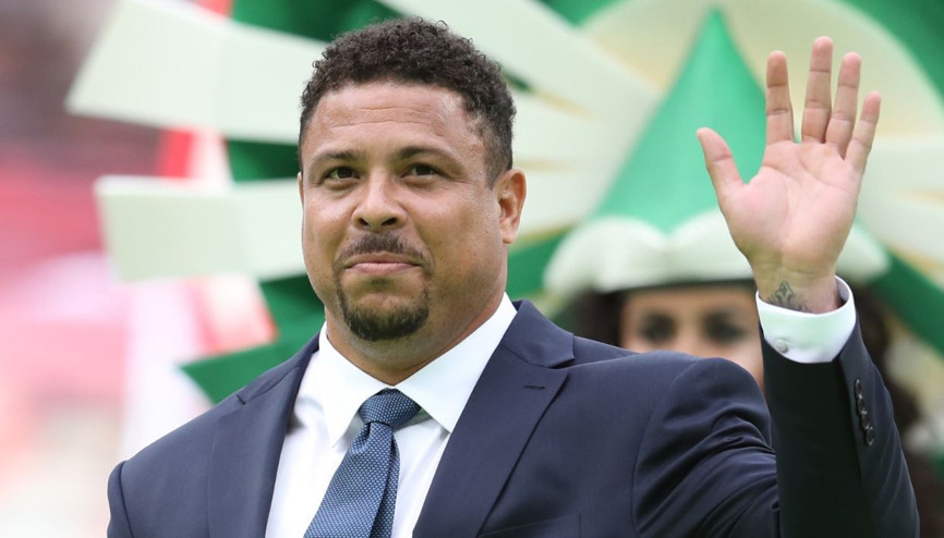Brezilyalı efsane Ronaldodan Trabzonsporun yeni transferi Stiven Plaza yorumu