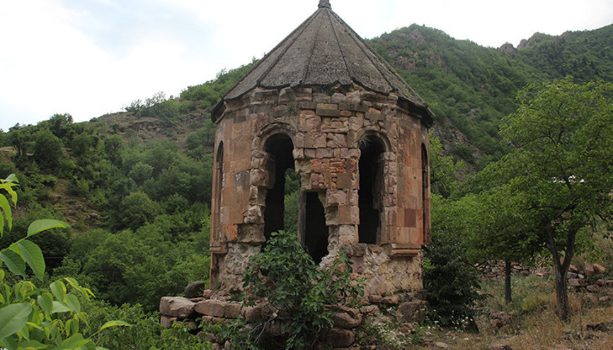 Porta Manastırı turizme kazandırılmayı bekliyor