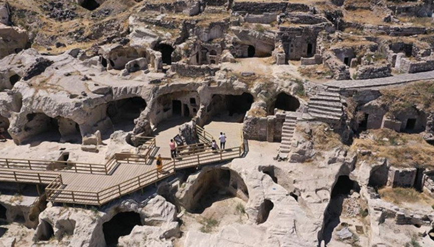 Kapadokyayı 7 ayda 420 bin turist gezdi
