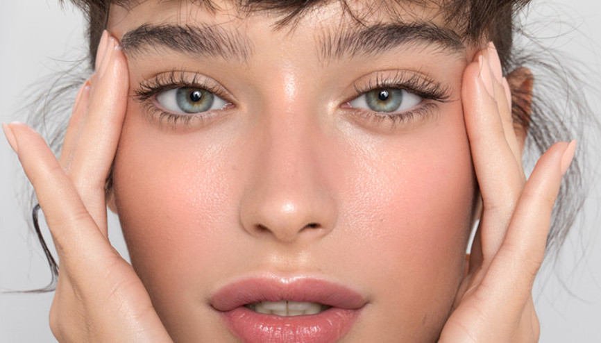 6 Soruda Sağlıklı ve Gür Kaş Rehberi