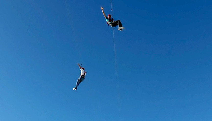 Güneydoğuda bir ilk... Atatürk Barajında zipline heyecanı