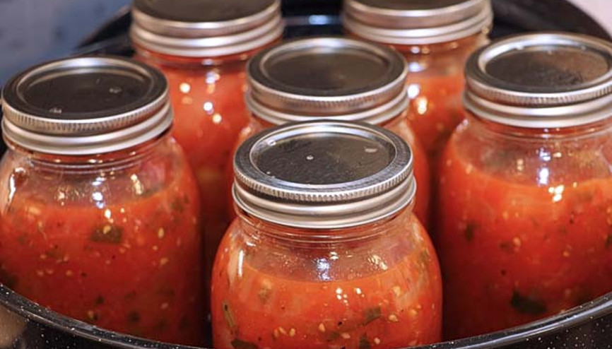 Uzmanlar Uyardı: Domates Konservesinde Botulizm Tehlikesi
