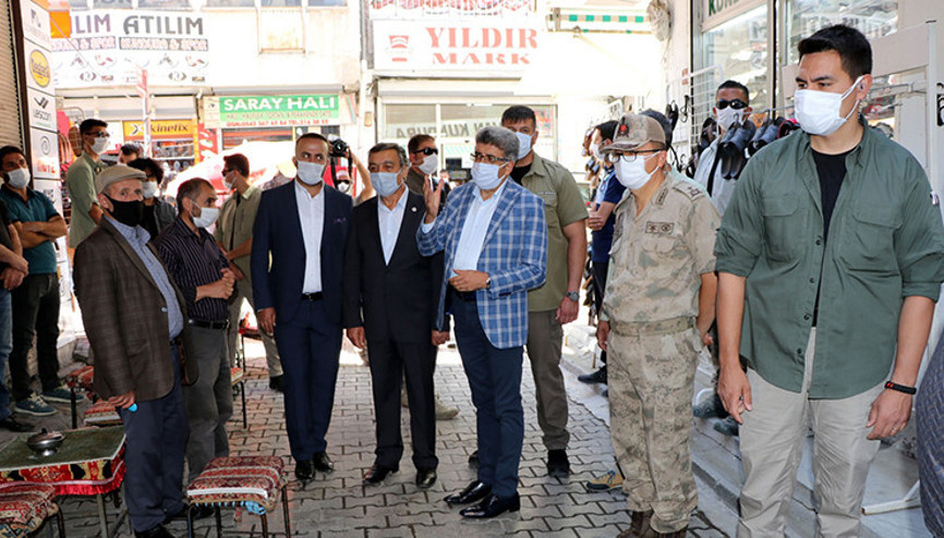 Çay ikramını geri çeviren Vali Bilmez: Kurumlarda yasakladık, pandemi sonrasına bırakın