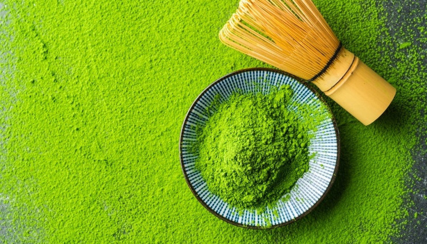 Göz alıcı yeşil rengiyle nereden çıktı bu matcha çayı