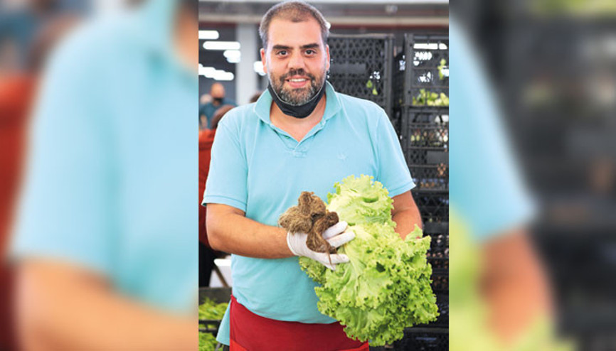 Müşteriler Instagram’dan ‘Bana kıvırcık ayırır mısınız’ diye yazıyor