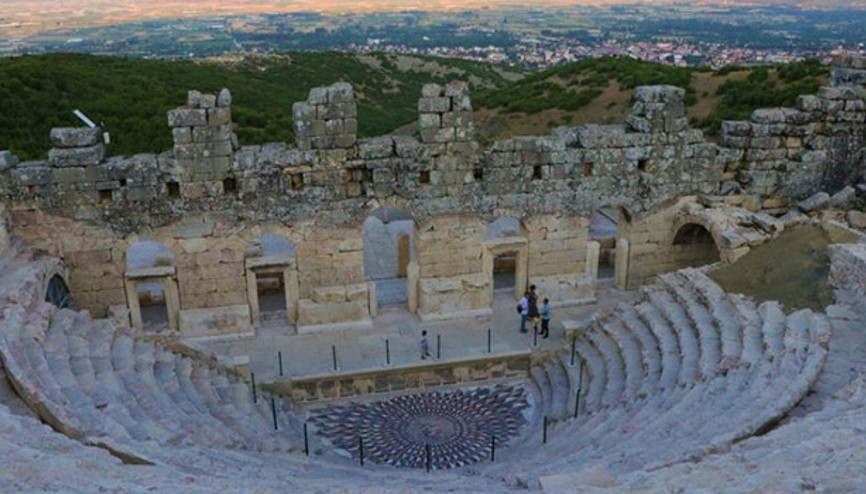 Yılın dokuz ayı üzeri kapatılan Medusaya ziyaretçi yoğunluğu