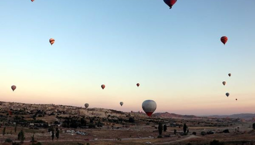 Sıcak hava balonu uçuşları 159 gün sonra yeniden başladı