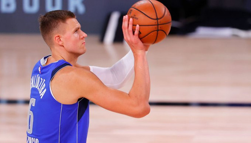 Dallas Maverickste Kristaps Porzingis, play-off ilk turunun kalan maçlarını kaçıracak