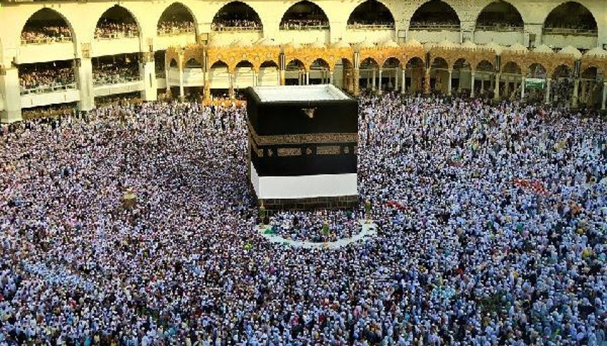 Suudi Arabistandan flaş karar: Kabe yeniden ibadete açılabilir