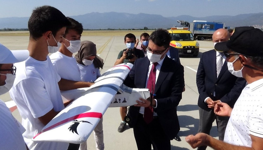 Göktürk Kartalları İHA projesi Edremitte tanıtıldı