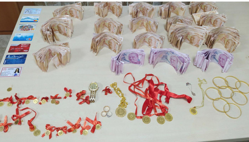 Gelin beni dışladı diyerek 200 bin liralık takıları çaldı