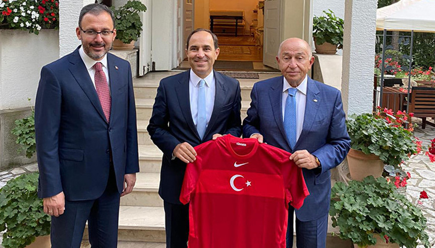 Bakan Kasapoğlu ve TFF Başkanı Özdemir’den büyükelçi Bilgiç’e ziyaret