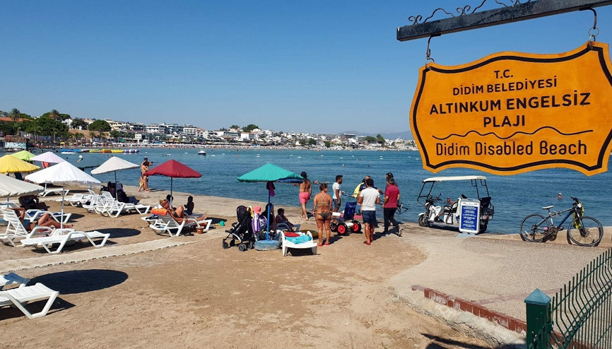 Engelsiz Plaj dünyanın dört bir yanından misafirlerini ağırlıyor