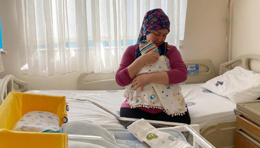 Kadavradan rahim nakliyle anne olan Derya ile bebeği, 15 gün sonra taburcu olacak Kadavradan rahim nakliyle anne olan Derya ile bebeği, 15 gün sonra taburcu olacak