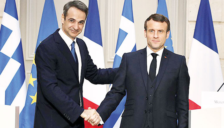 Macron’dan Yunanistan’a kiralık fırkateyn